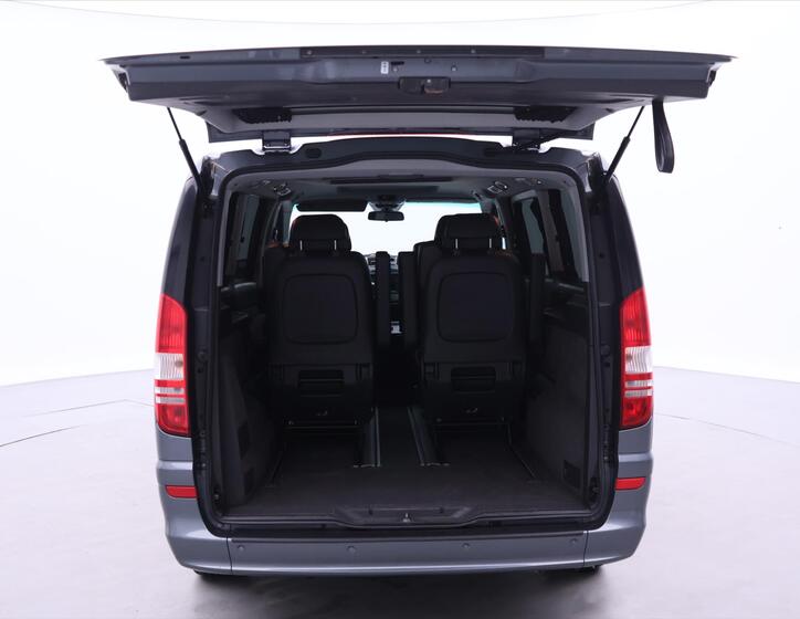 Mercedes-Benz Viano 9