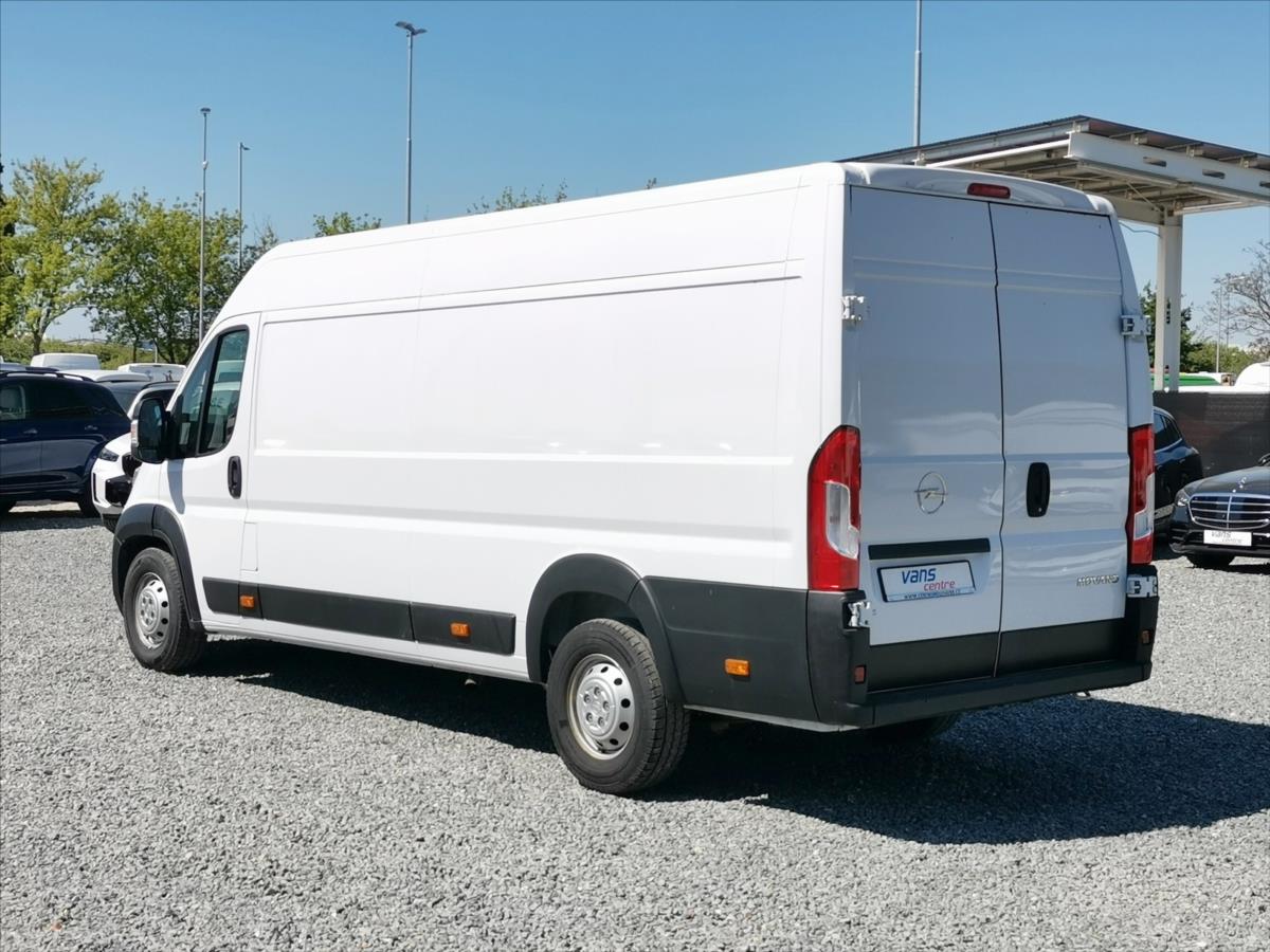 Opel Movano