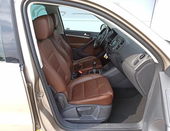 Volkswagen Tiguan 15