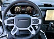 Land Rover Defender 17