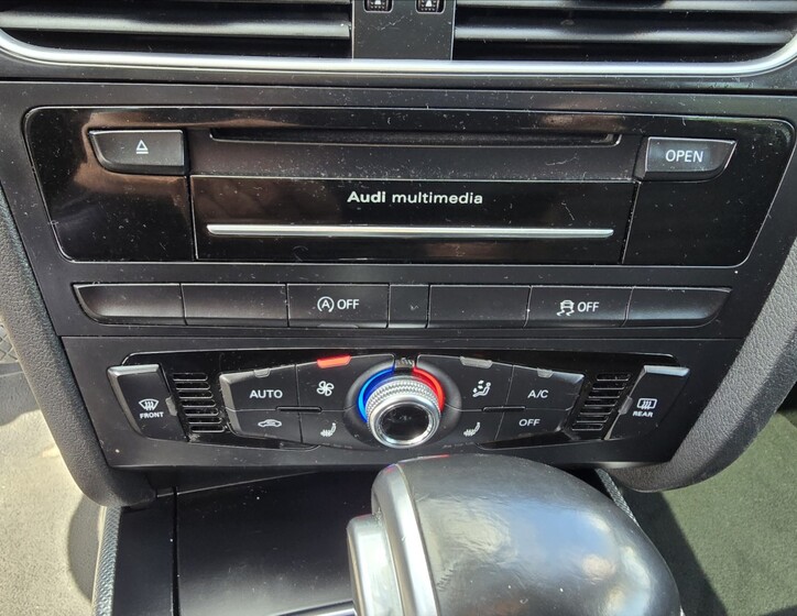Audi A4 24
