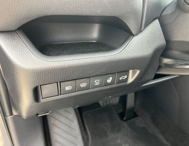 Toyota RAV4 19