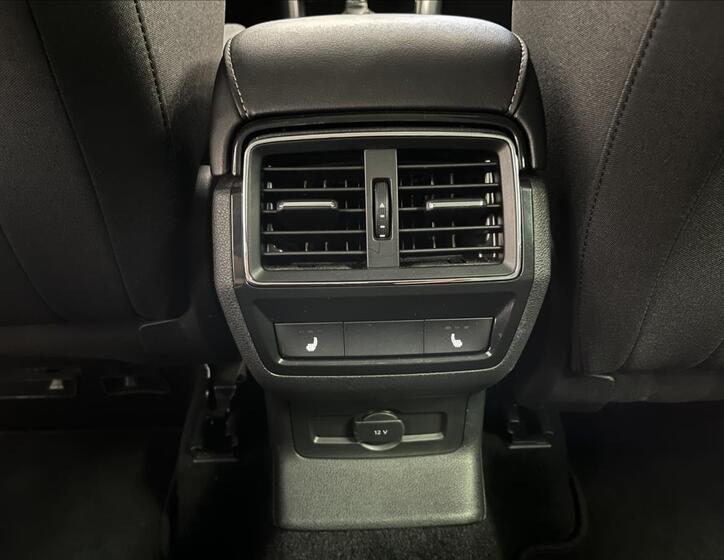 Škoda Karoq 24