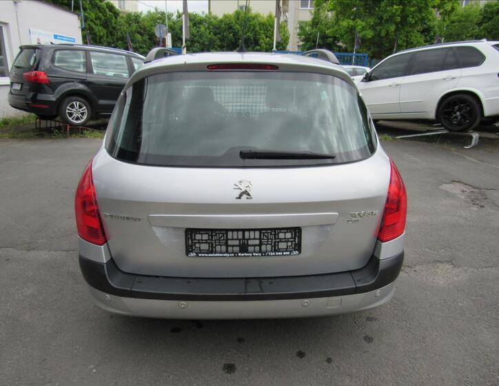 Peugeot 308 5
