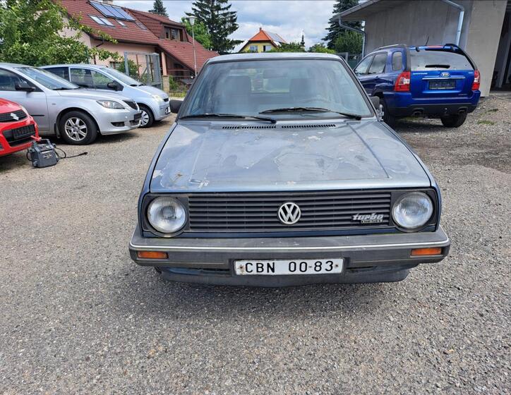 Volkswagen Golf 2