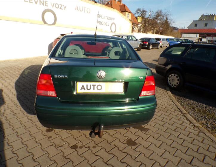 Volkswagen Bora 6