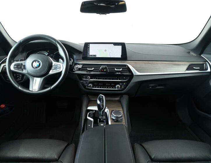 BMW Řada 5 12