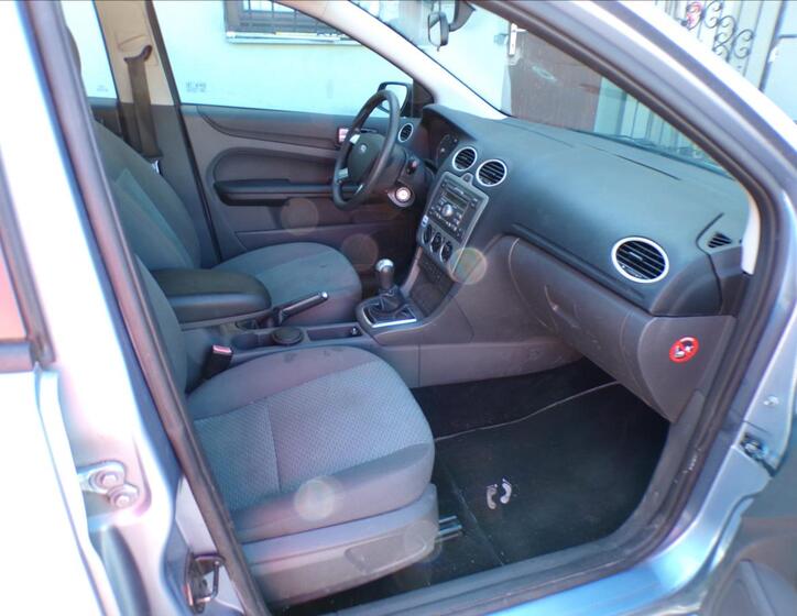 Ford Focus 15