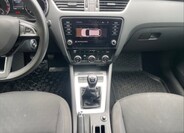 Škoda Octavia 10