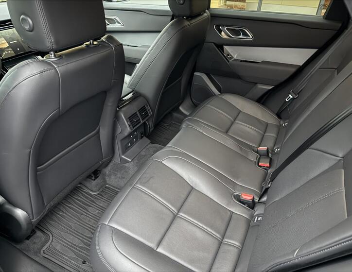 Land Rover Range Rover Velar 17