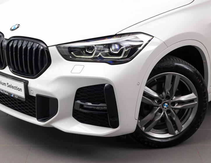 BMW X1 7