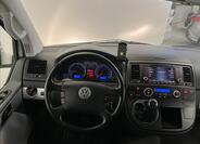 Volkswagen Multivan 5