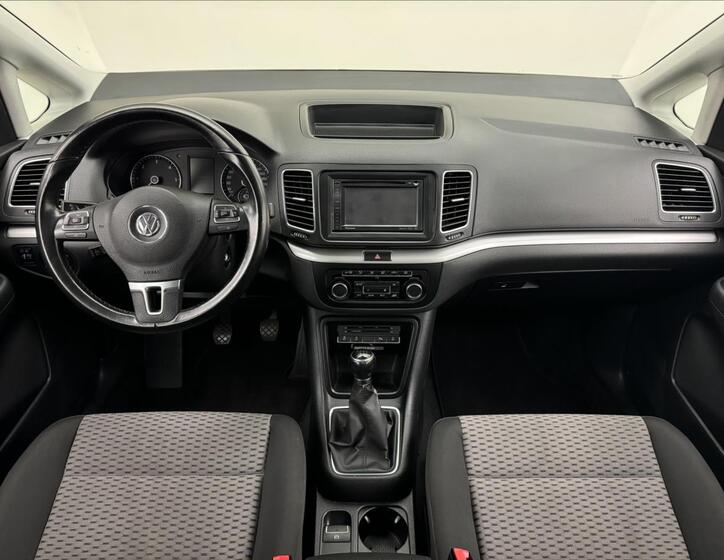 Volkswagen Sharan 7