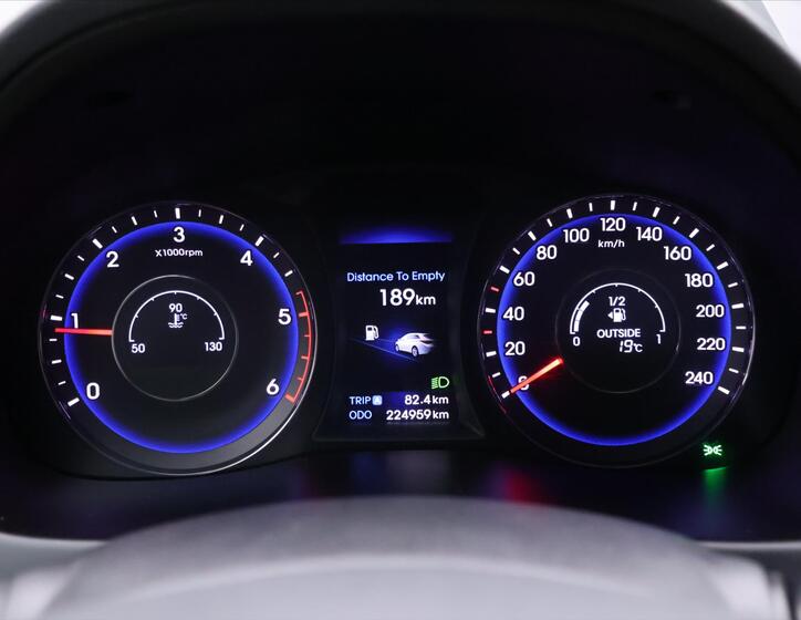 Hyundai i40 17