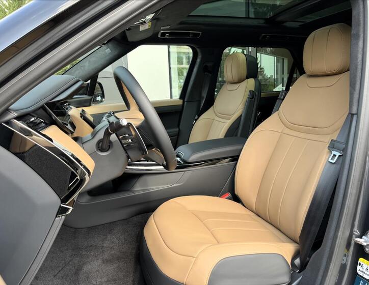 Land Rover Range Rover Sport 16