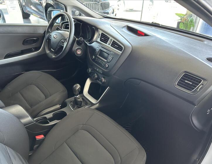 KIA Ceed 9