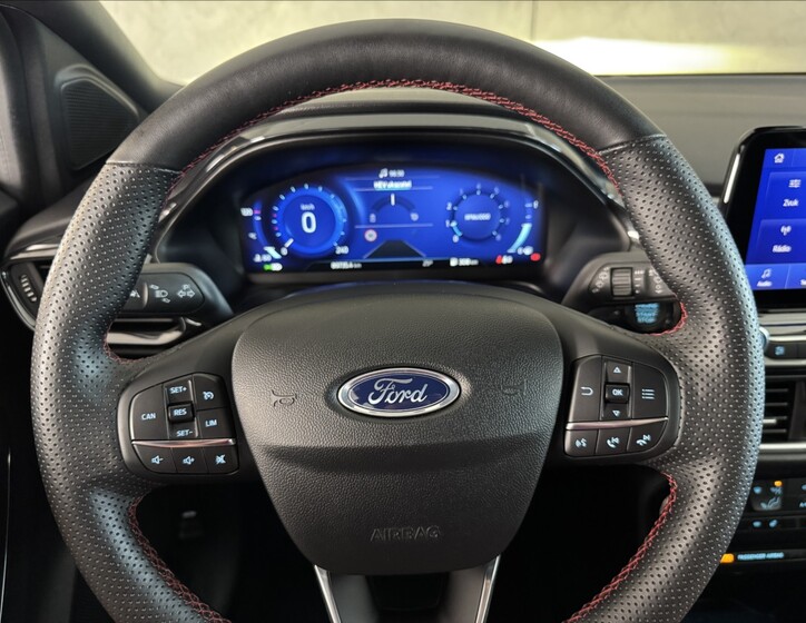 Ford Puma 44