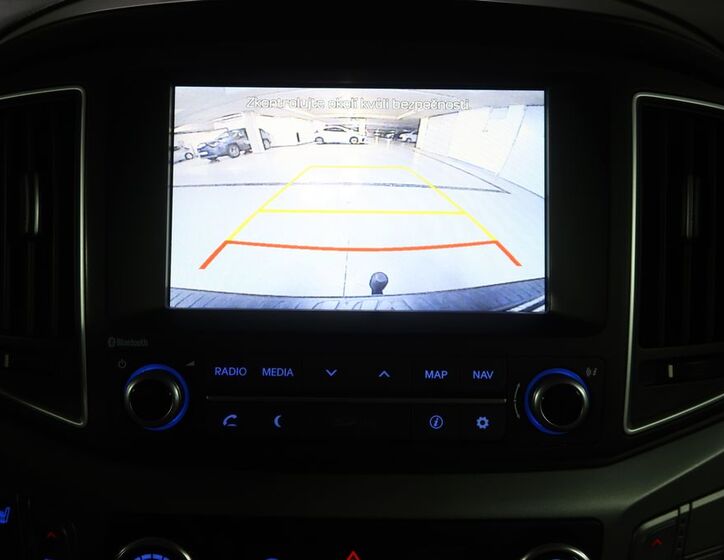 Hyundai H 1 21