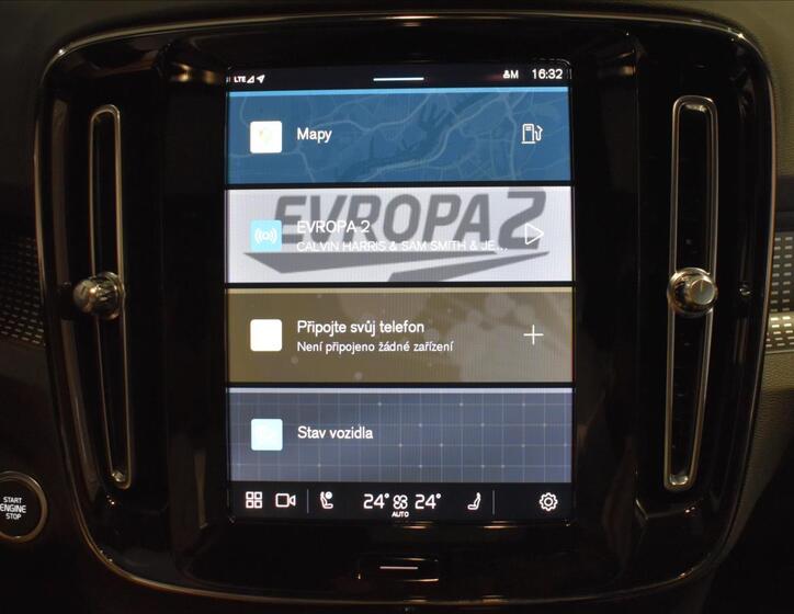 Volvo XC40 17