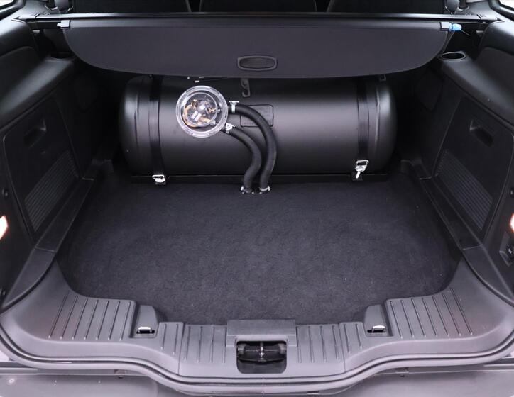 Ford Galaxy 10