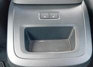 Volvo V90 17