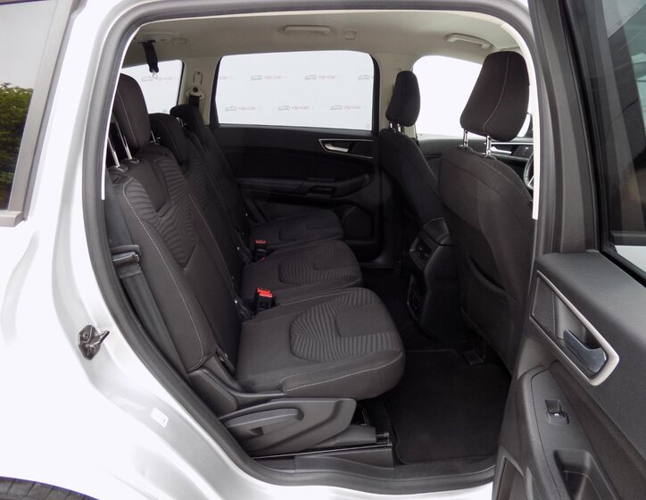 Ford S-MAX 19