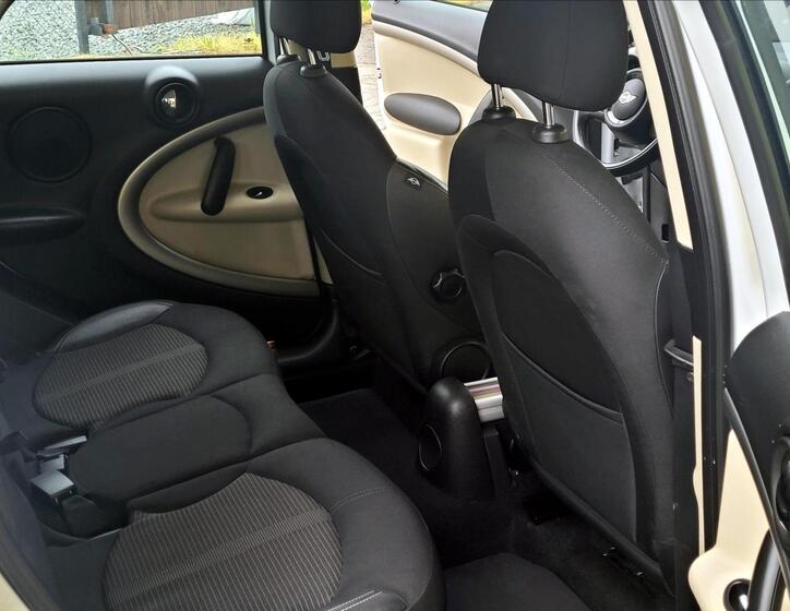 Mini Countryman 18