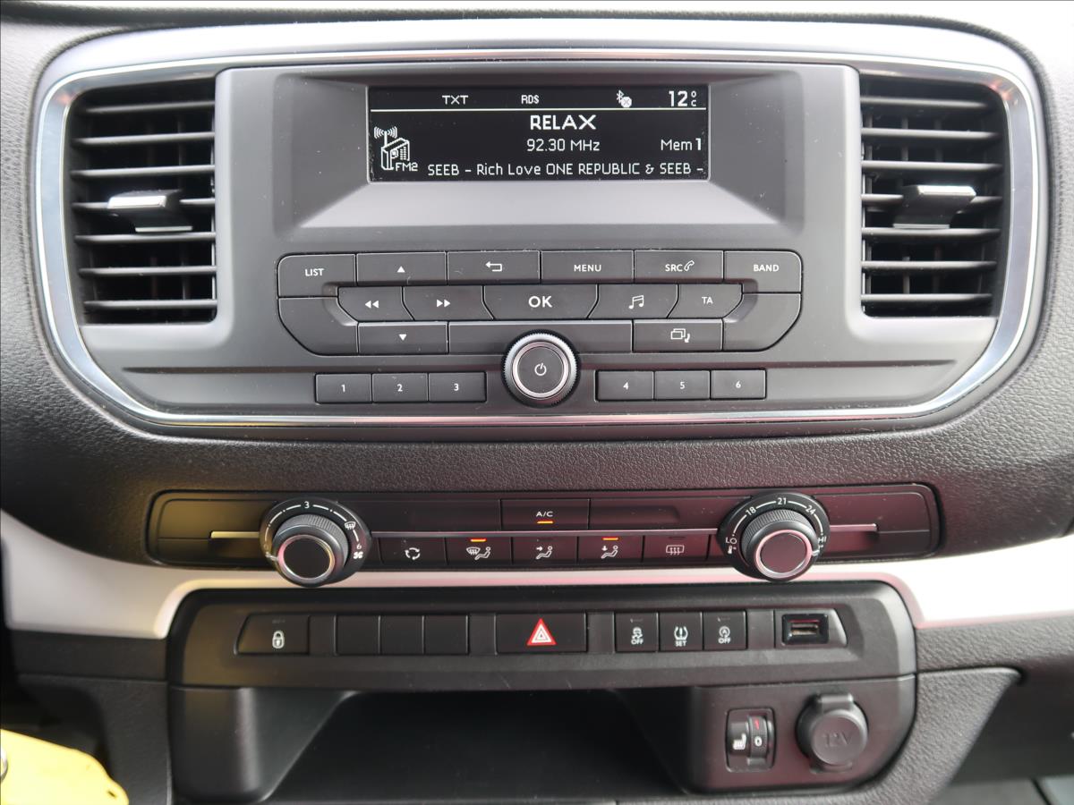 Peugeot Traveller