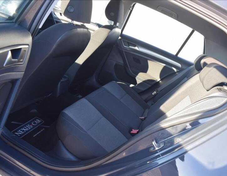 Volkswagen Golf 18