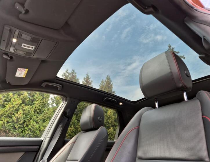 Land Rover Discovery Sport 17