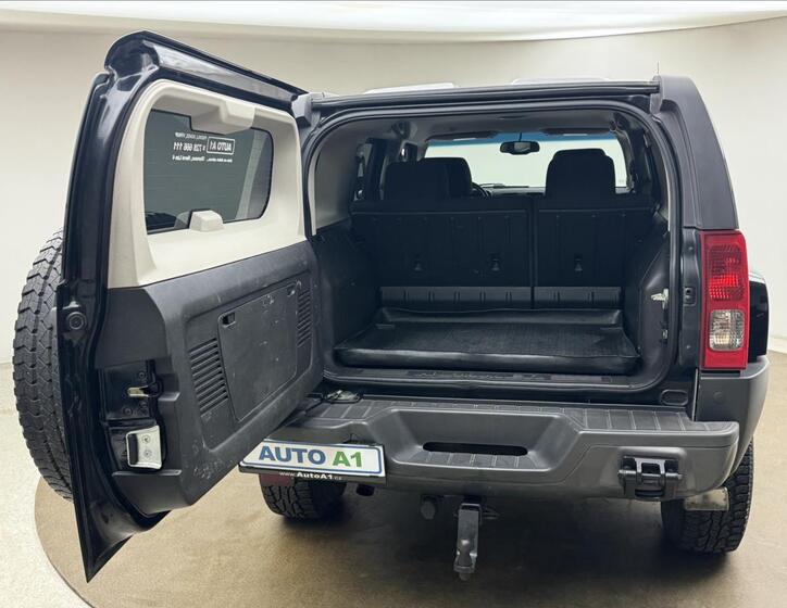 Hummer H3 25