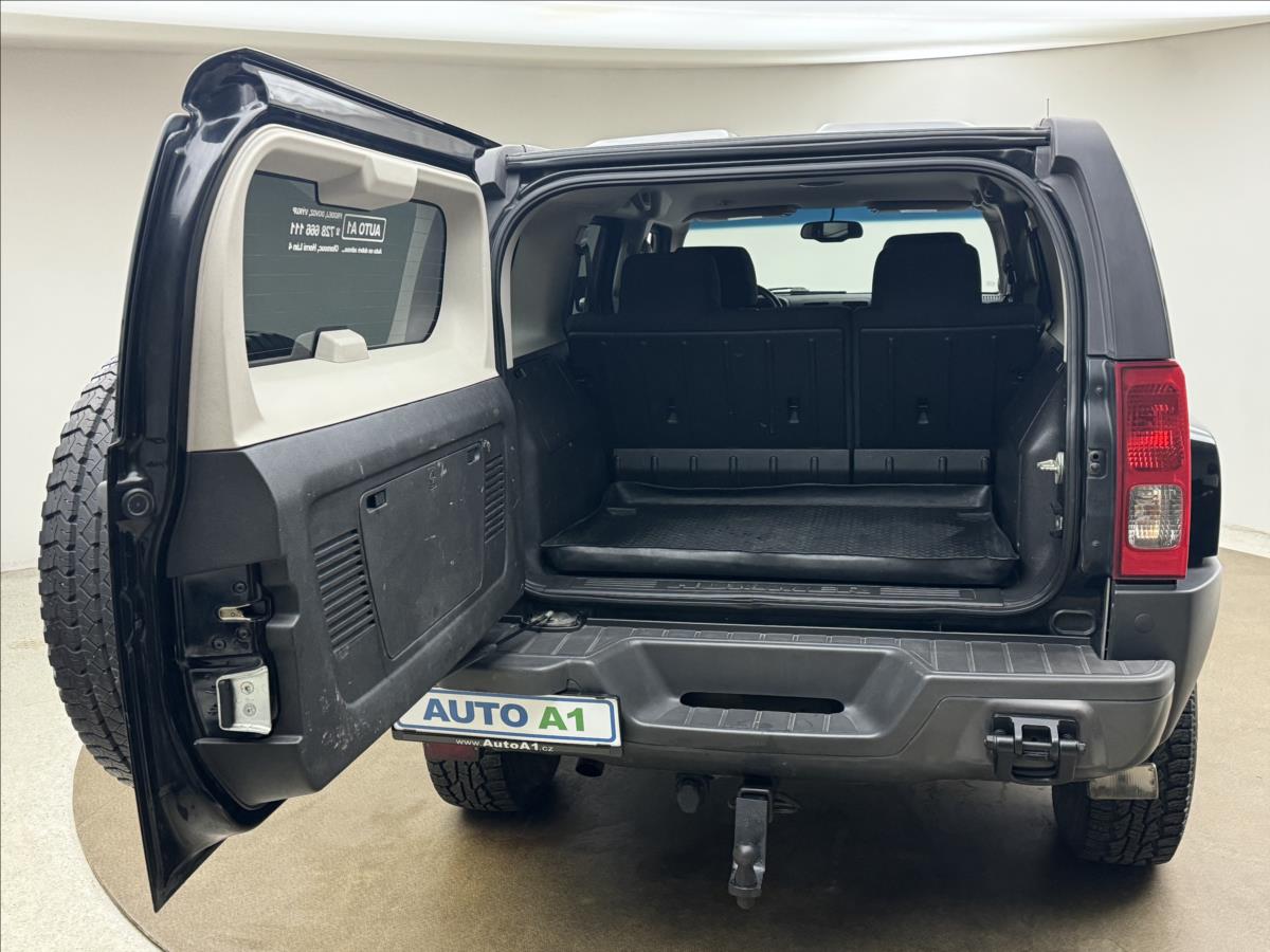 Hummer H3