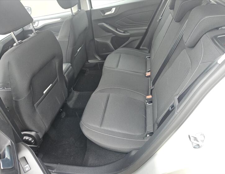 Ford Focus 12