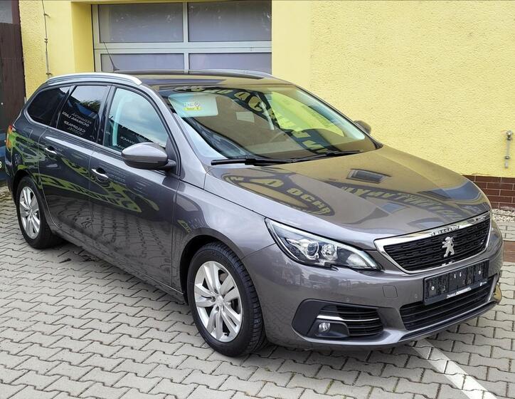 Peugeot 308 1