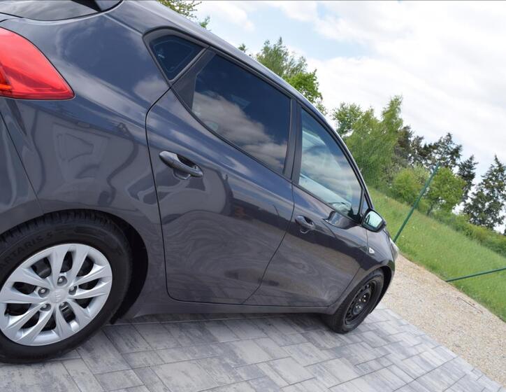 KIA Ceed 10