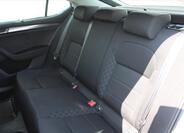 Škoda Superb 11