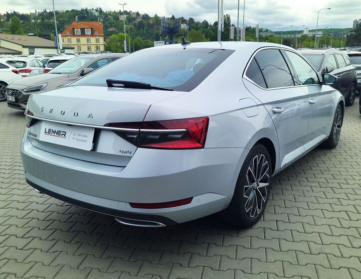 Škoda Superb 5