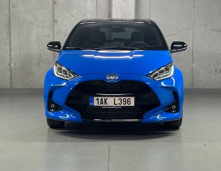 Toyota Yaris 2