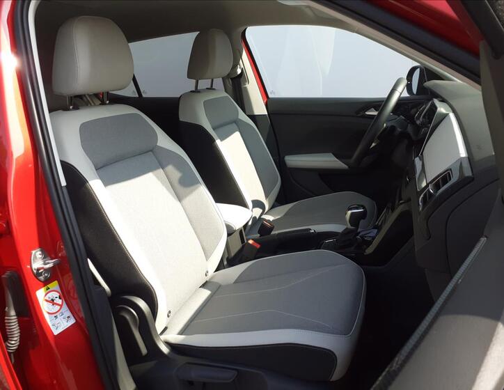 Volkswagen T-Cross 19