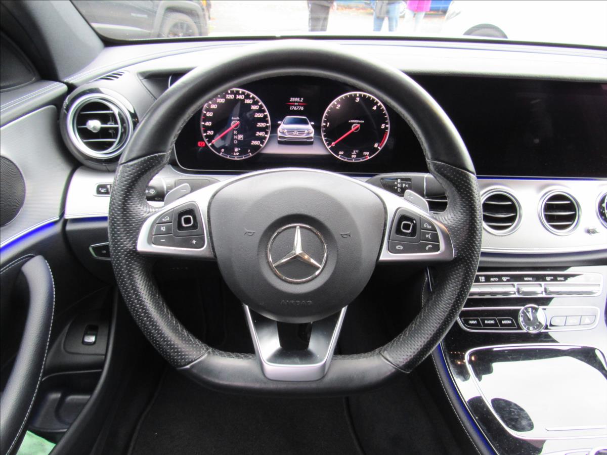 Mercedes-Benz Třídy E