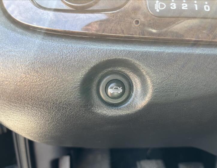 Chrysler Sebring 25