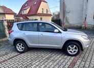 Toyota RAV4 2