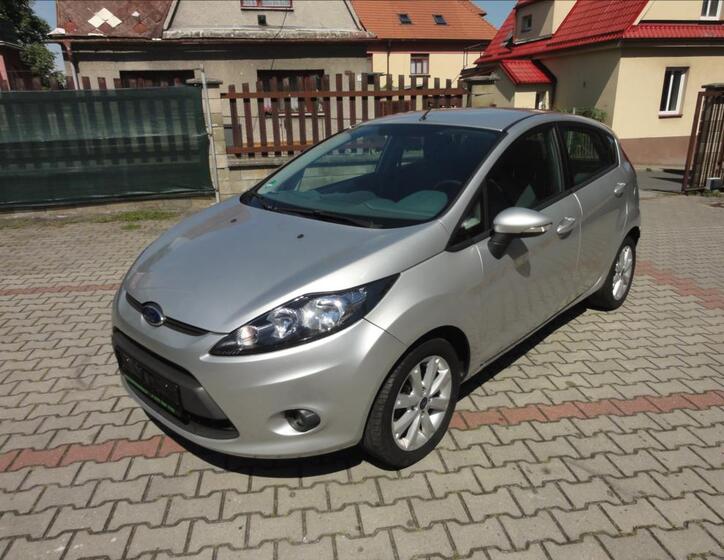 Ford Fiesta 10