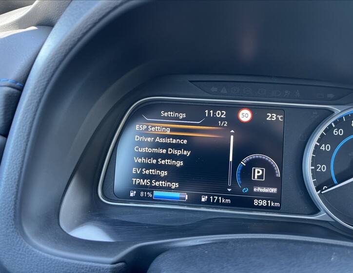 Nissan Leaf 30