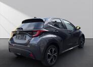 Toyota Yaris 4