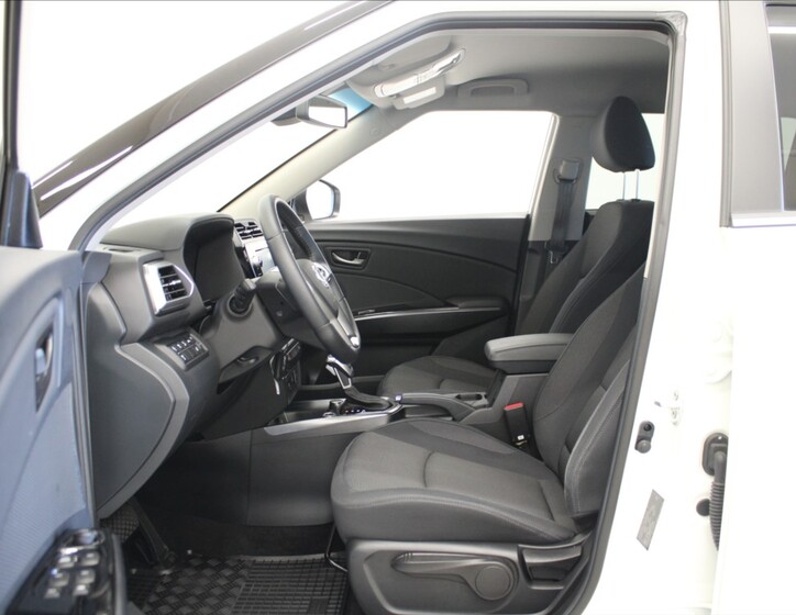 SsangYong Tivoli 6