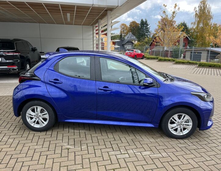 Toyota Yaris 7