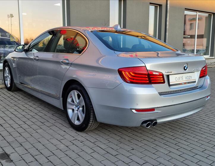 BMW Řada 5 8