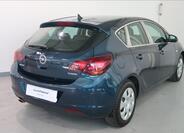 Opel Astra 4
