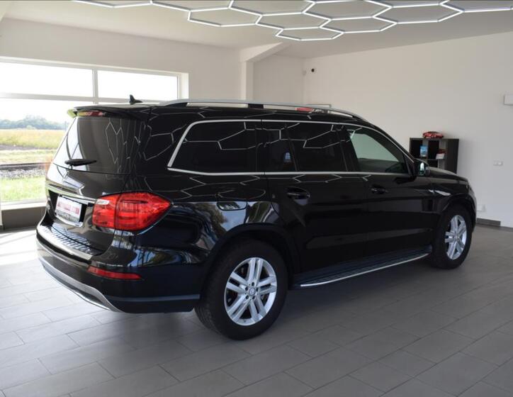 Mercedes-Benz GLS 6